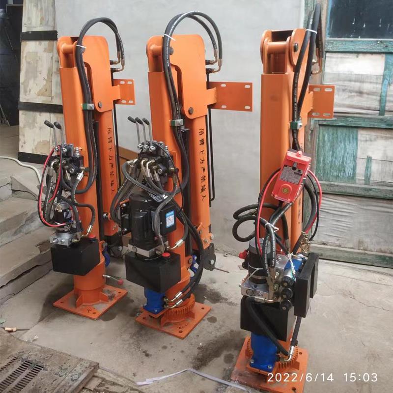 克什克腾旗重汽蓝牌随车吊 3.2吨 国六动力强 液压驱动 农用自卸起重机